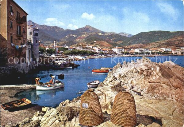 Isola d Elba Promenade Marciana Marina
