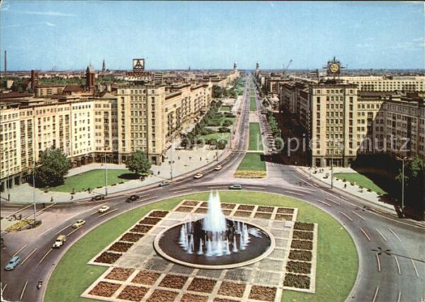 Berlin Blick vom Strausberger Platz zur Karl M