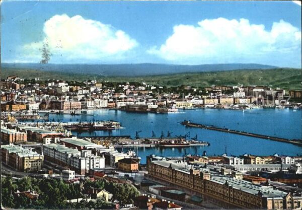 Trieste Gesamtansicht