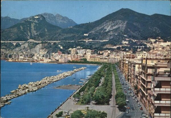 Salerno Promenade Trieste