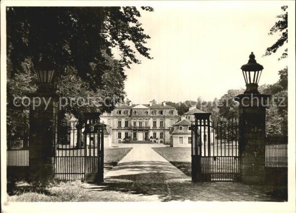 Kassel Schloss Wilhelmsthal Einfahrt