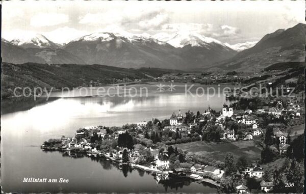 Millstatt Millstaettersee See Panorama