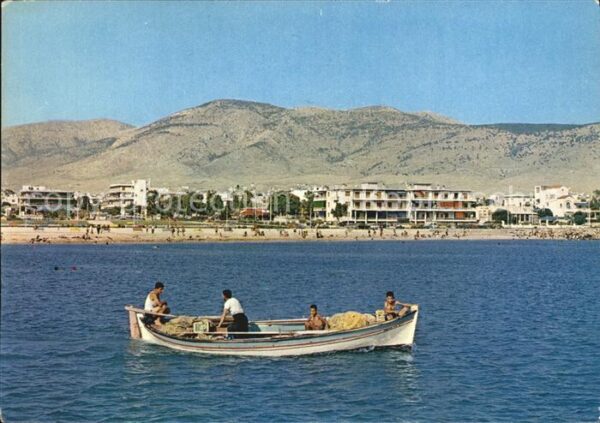 Athen Griechenland Strand mit Fischerboot