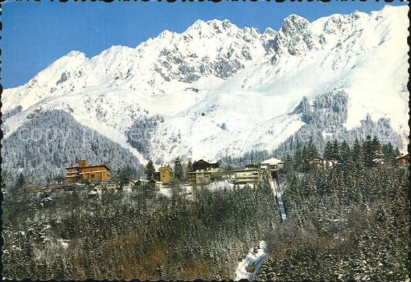 Hungerburg Innsbruck Winterpanorama mit Blick auf Seegrube