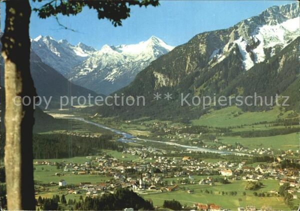 Reutte Tirol Panorama Blick gegen Lechtaler Alpen