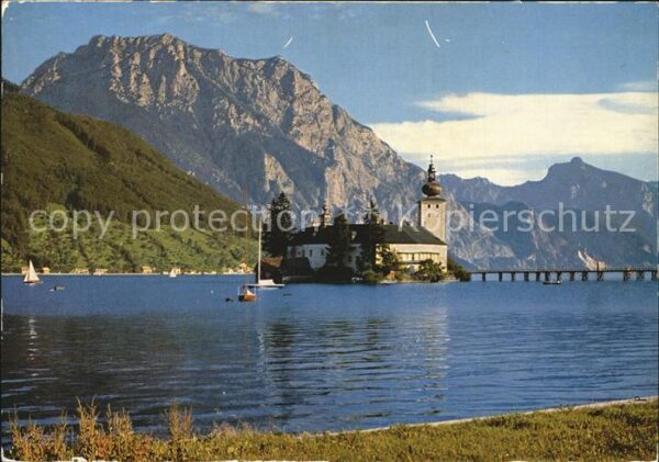 Gmunden Salzkammergut Schloss Ort am Traunsee Alpenblick