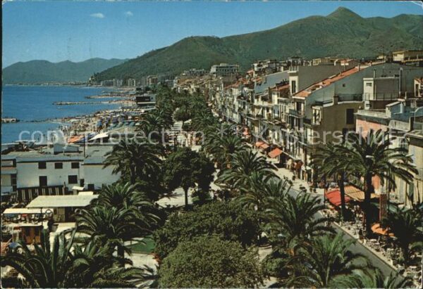 Loano Promenade
