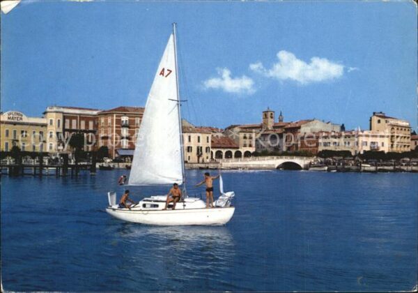Desenzano Lago di Garda Hafen Segelboot