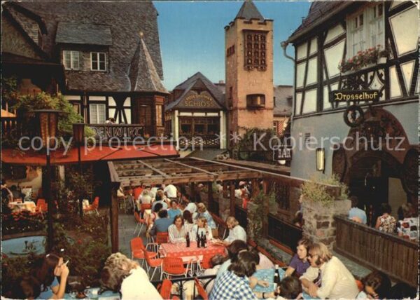 Ruedesheim Rhein Drosselgasse mit Lindenwirt Rüdesheimer