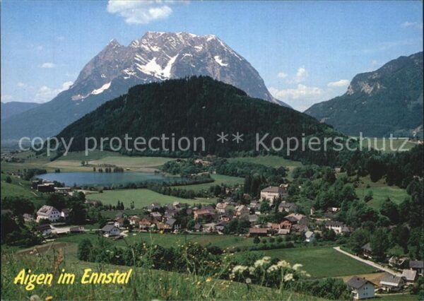 Aigen Ennstal Steiermark mit Putterersee und Grimming