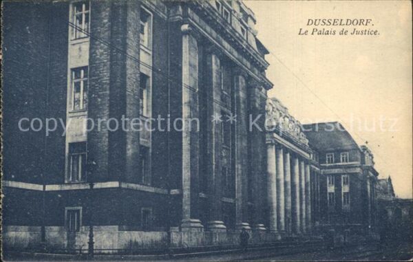 Duesseldorf Justiz-Palast