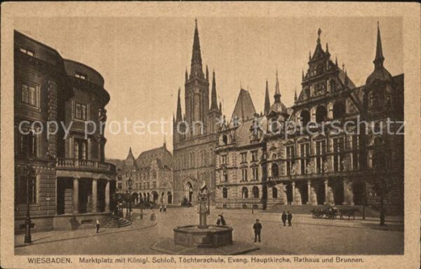 Wiesbaden Marktplatz mit Schloss Töchterschule