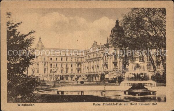 Wiesbaden Kaiser-Friedrich-Platz mit Hotel Nassau