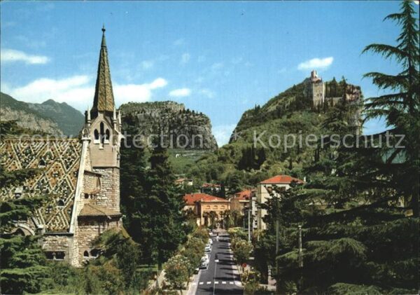 Arco Trentino Viale Roma
