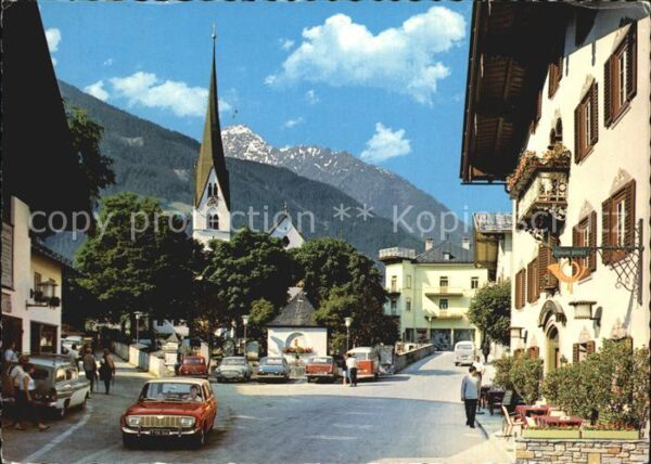 Mayrhofen Zillertal Ortspartie mit Kirche