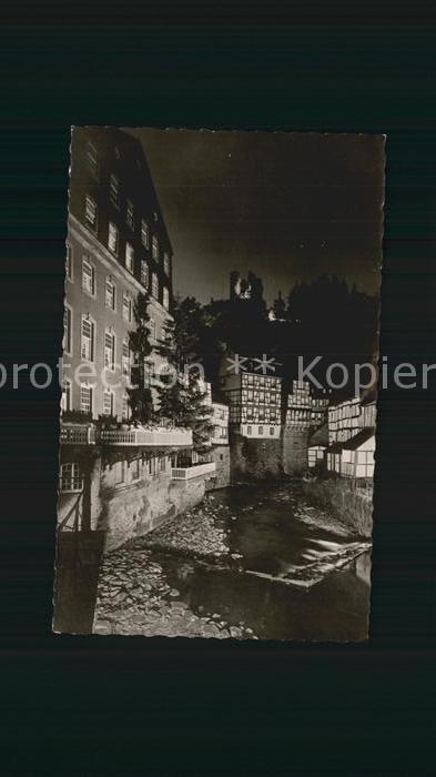 Monschau Blick auf den Haller Burgruine Nachtauf