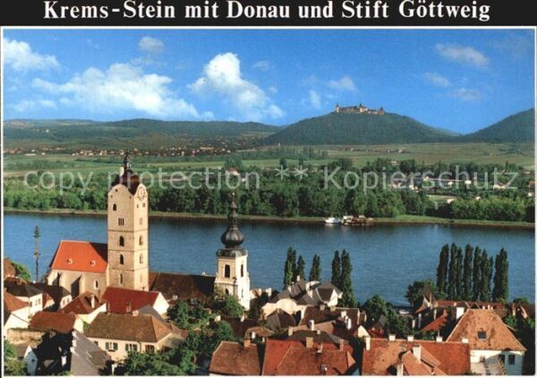 Stein Donau Blick über die Altstadt mit Donau und S