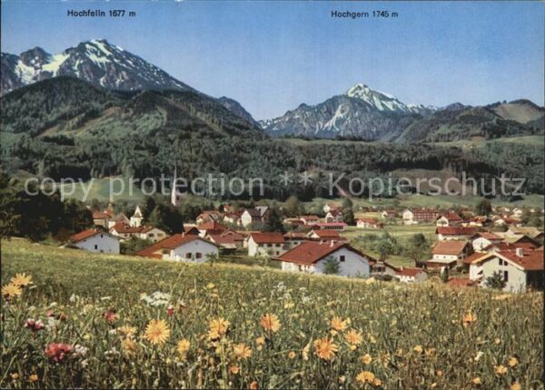Bergen Chiemgau mit Hochfelln und Hochgern