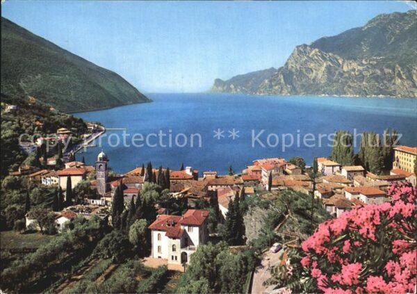 Torbole Lago di Garda Partie am See
