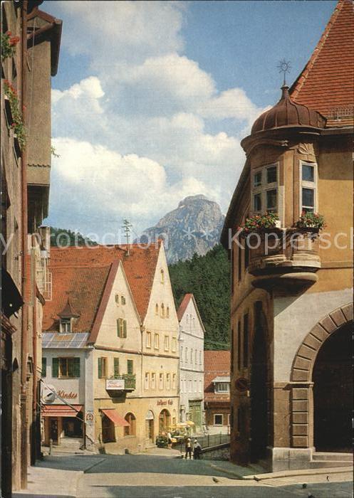 Fuessen Allgaeu Lechhalde mit Säuling