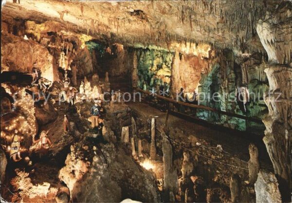 Hoehlen Caves Grottes Ceglie Messapico Grotte Monteveicoli Pr