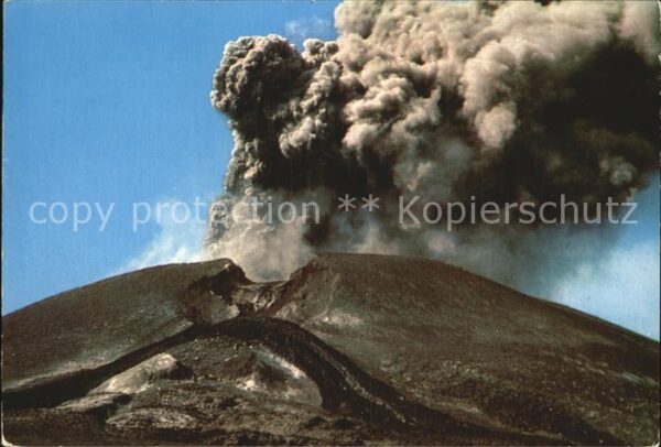 Vulkane Geysire Vulcans Geysers Etna Sicilia Esplosione al cratere
