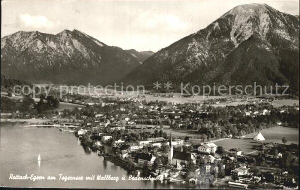 Rottach-Egern Tegernsee mit Wallberg und Bodenschneid