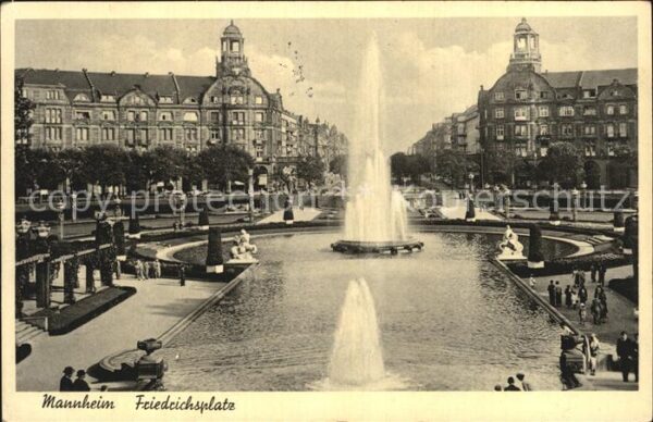 Mannheim Friedrichsplatz Fontäne