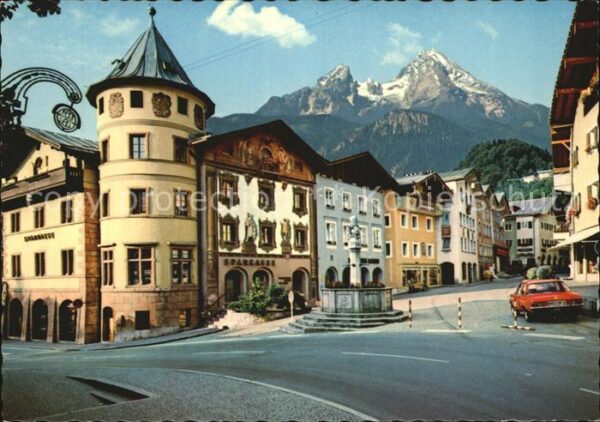Berchtesgaden Marktplatz mit Watzmann