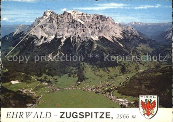 Ehrwald Tirol mit Blick zur Zugspitze Wettersteingebi