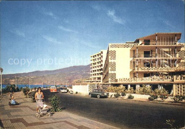 Puerto de la Cruz Avenida Colon