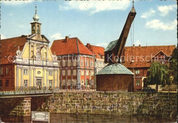 Lueneburg Kaufhaus und Alter Kran