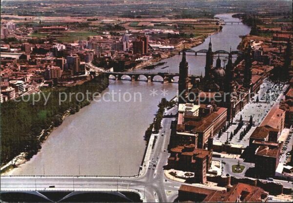 Zaragoza Saragossa Espana Puente de Santiago y Basilica del Pilar