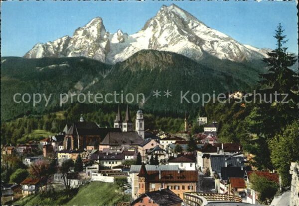 Berchtesgaden Ortsansicht mit Kirche Watzmann Berchte