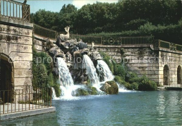 Caserta Parco Reale Fontana dei Delfini Königli