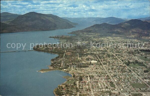 Kelowna Fliegeraufnahme Canadas Apple Capital