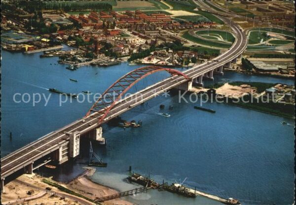 Rotterdam Fliegeraufnahme Brückenpartie