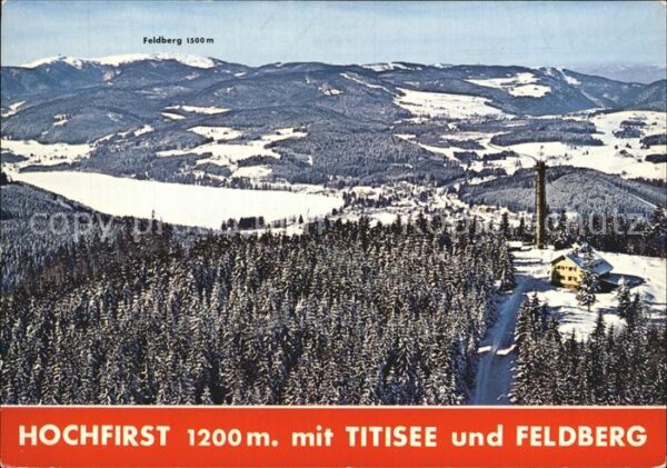 Hochfirst Berg mit Titisee und Feldberg Fliegeraufnahm