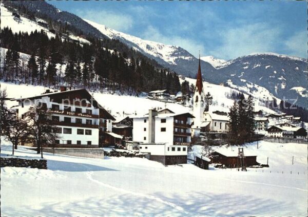 Hippach im Zillertal mit Kirche und Gasthof Pos