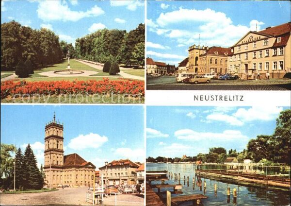 Neustrelitz Stadtpark Rathaus Markt mit Stadtkirche