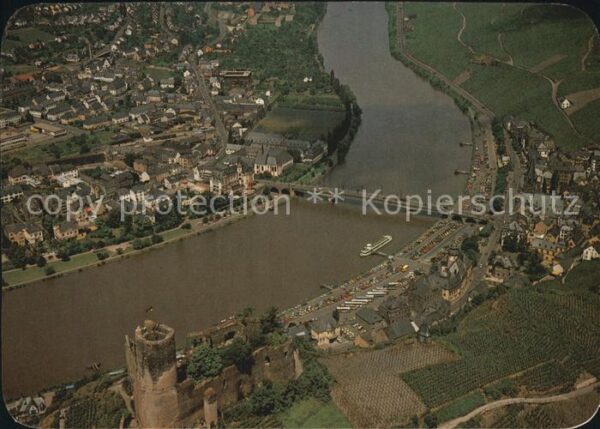 Bernkastel-Kues Burgruine Mosel Brücke Fliegeraufnahme