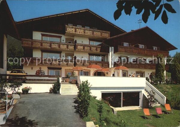 Dorf Tirol Appartement Hotel Hirzer