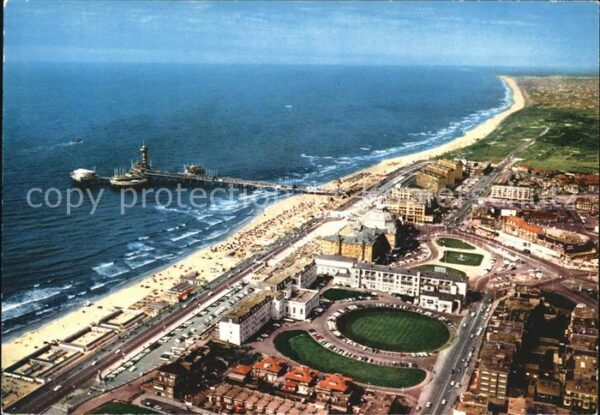 Scheveningen Boulevard en Zee Luchtopname