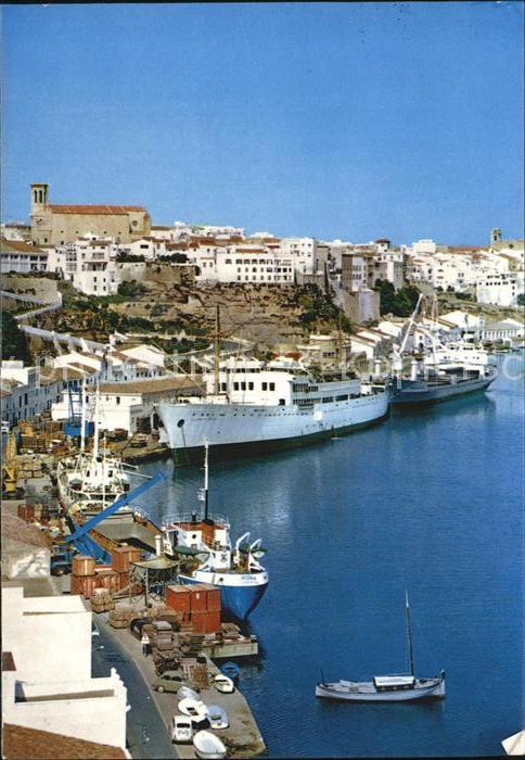 Mahon Vista parical del puerto Hafen Passagie