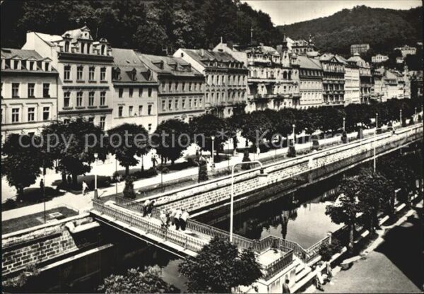 Karlovy Vary Lazenske domy na tride Dukelskych hrdin