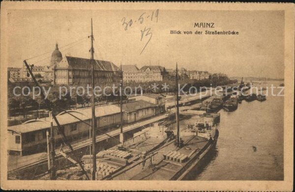 Mainz Rhein Blick von Brücke