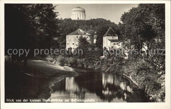 Kelheim Befreiungshalle von Donaubrücke