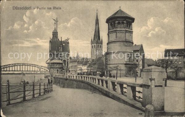 Duesseldorf Rheinpartie