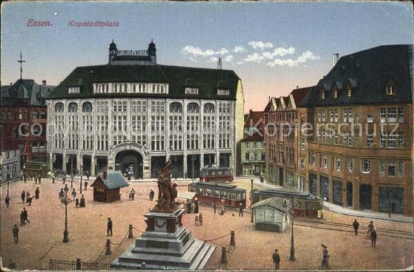 Essen Ruhr Kopstadtplatz Strassenbahn
