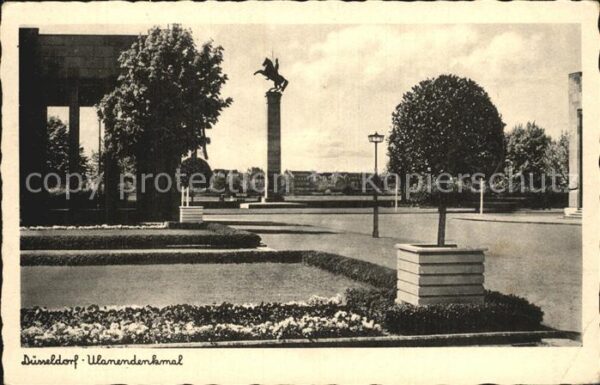 Duesseldorf Ulanendenkmal